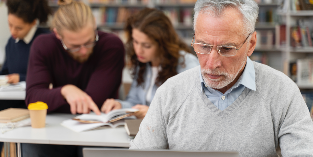Médio Livre em Teologia